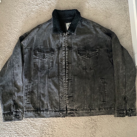 Cabin Fever Sherpa Mens size L - Picture 2 of 3